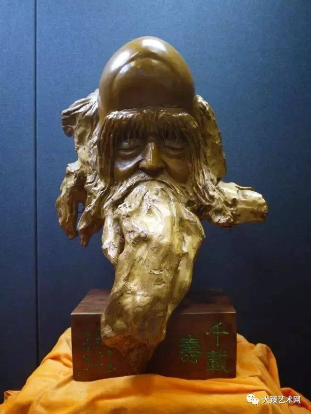 小叶紫檀《相马图》 第14届中国(国家级)工艺美术大师精品博览会金奖
