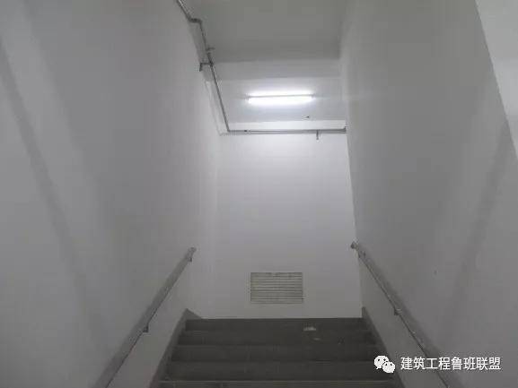 地下室潮湿结露问题,如何解决?
