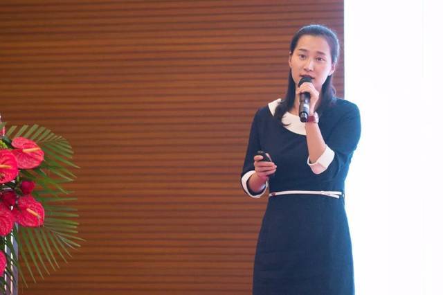 针对俊发集团董事长李俊在"1235"战略中提出的"五大保障"如何落实,副