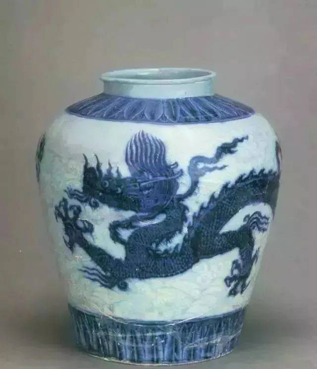 观看龙纹区分永乐和宣德瓷器