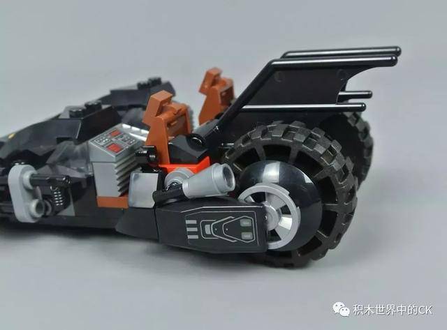 乐高lego 76118 mr. freeze batcycle battle