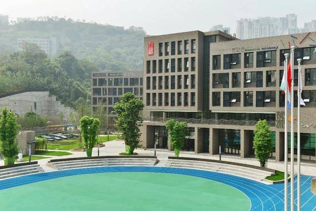 重庆最强小学,渝中半岛的书香校园——人和街小学