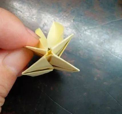 折纸:吹气立体兔子,圆圆的鼓鼓的真可爱