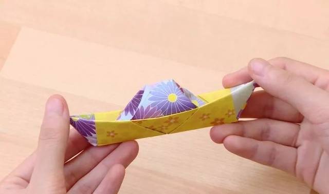 花样折纸船,简单又有趣,陪娃过暑假就这么做!