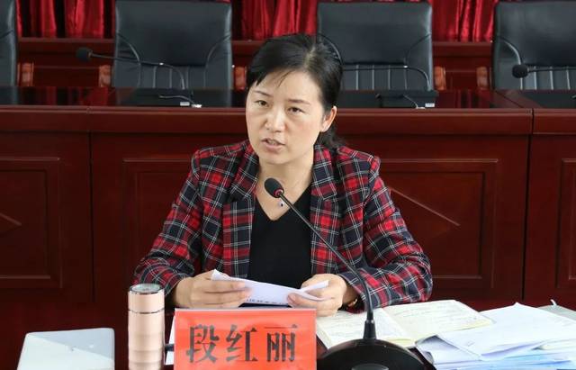 鹤庆县强力推进"美丽县城"创建和特色小镇建设