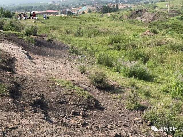 罗照华:北戴河实习之野外地质现象认知及描述