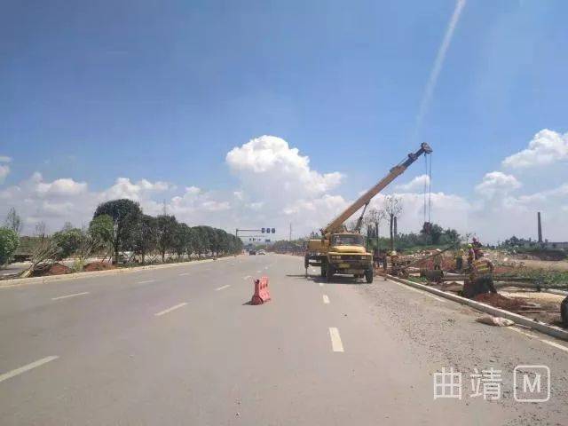 来看看陆良南收费站至南盘江大桥道路新变化_手机搜狐网