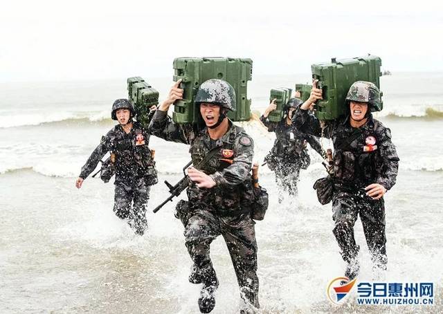 震撼!驻惠部队军事训练现场