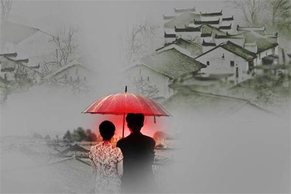 从雨中走来,向诗中走去;江南烟雨,旗袍女子