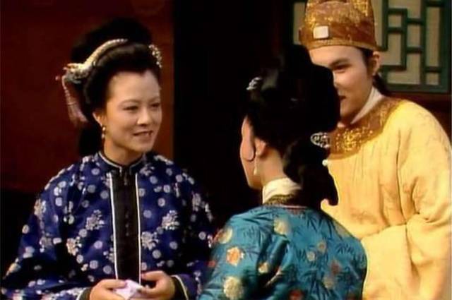 除了高规格葬礼,贾珍还为秦可卿做了一件事,看