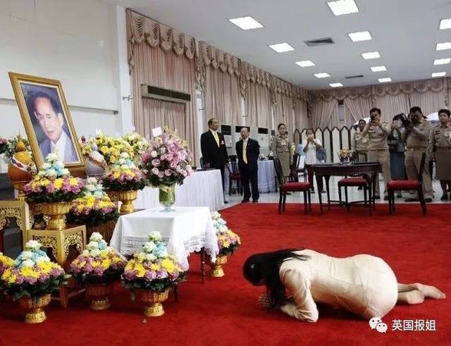 泰国国王竟然带头一夫多妻?
