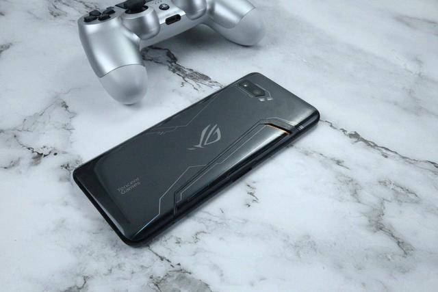 脱离体验谈硬件都是耍流氓!尝鲜游戏精灵,ROG