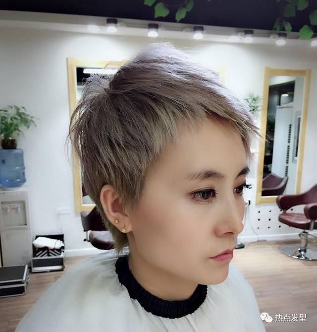 30款经典"减龄超短发"