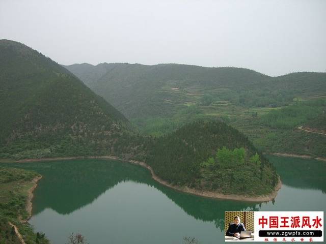 中国最美的风水宝地王君植风水大师寻龙实例金龟渡水穴