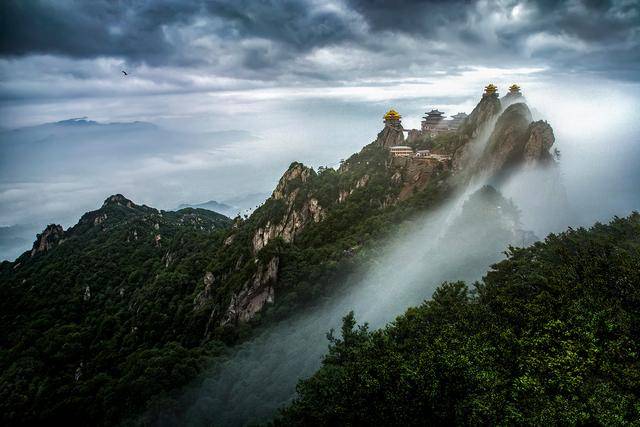 同样坐拥伏牛山,为何南阳西峡的名气,远不如洛阳栾川?