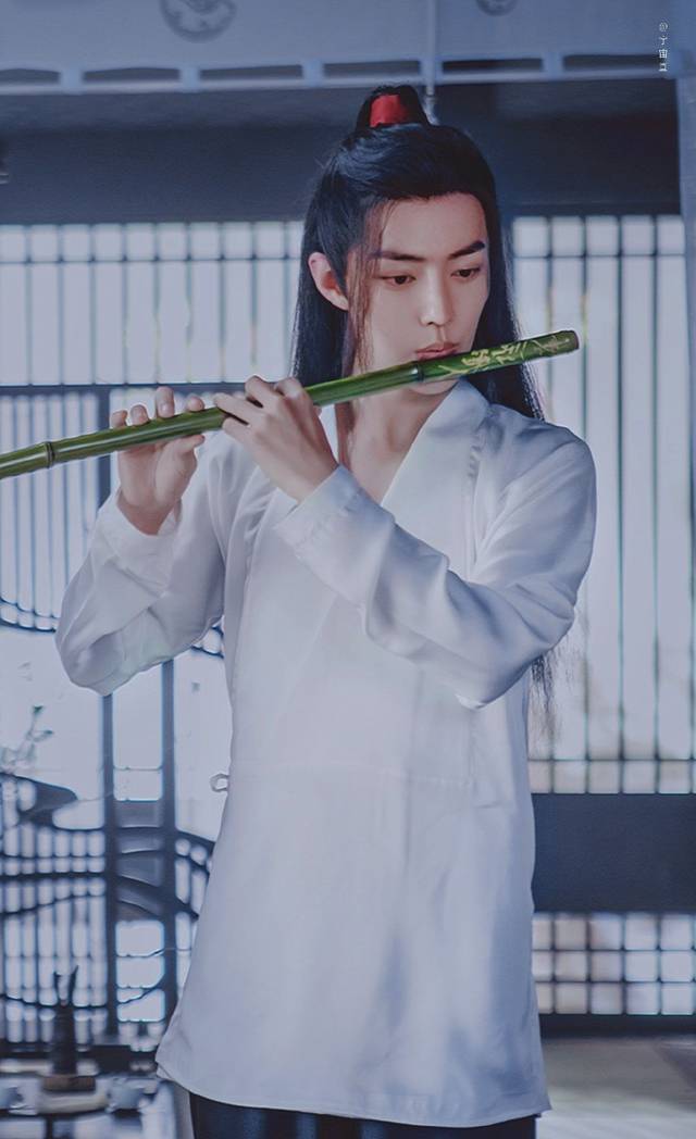 《陈情令》播出过半,肖战微博涨粉六百万,最大赢家