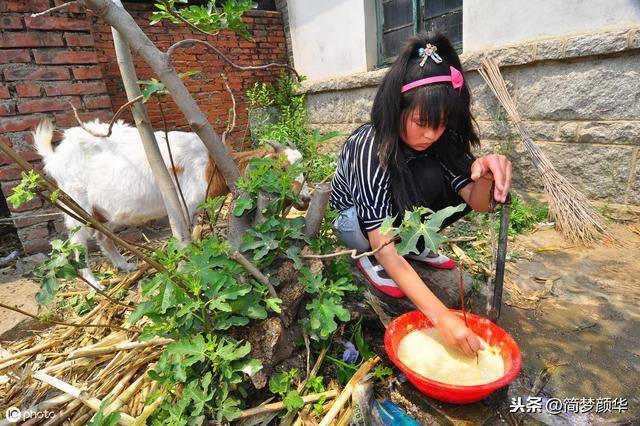 寒窗苦读只为金榜题名,农村女孩子终圆大学梦
