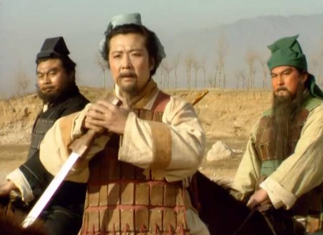 从县尉到左将军,刘备俸禄有多少?能养活关羽张飞娶四个媳妇吗?