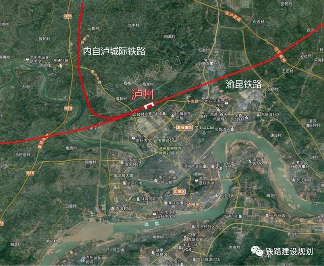 为内自泸城际铁路在建车站,位于市区北侧九狮路以南,千凤路以北,泸州