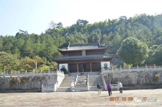 丽水青田洞背村,一个当年刘伯温曾经读书的村