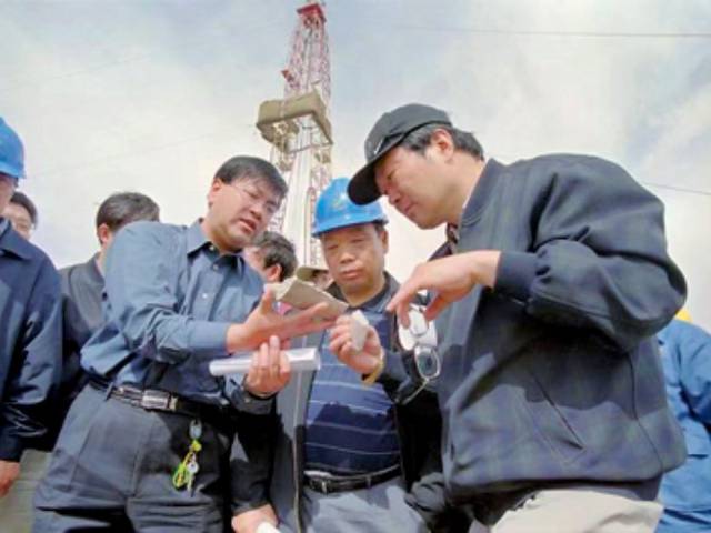 新华社北京8月12日电(记者朱国圣,王铭禹)8月12日《新华每日电讯》