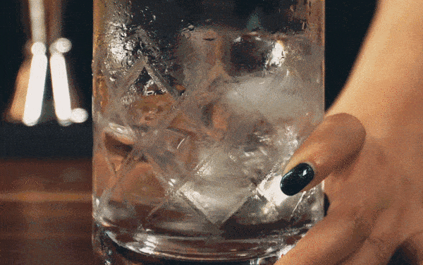 为什么名侦探柯南里的琴酒叫琴酒?