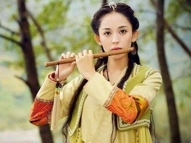 这14位女明星,在古装剧中吹笛子,最美的造型是她