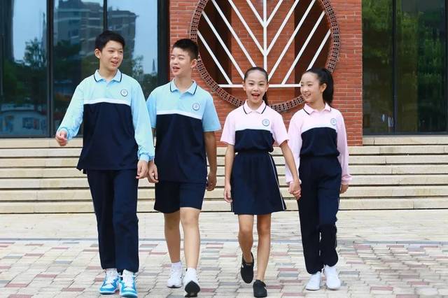 厦门市湖里区新校服亮相啦!这个颜值你满意吗?