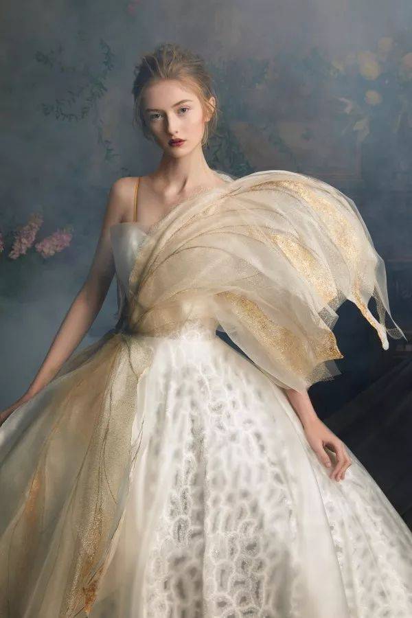 la grace,设计师品牌月白中式嫁衣,new bridal,婉珺玺等带来仪式婚纱