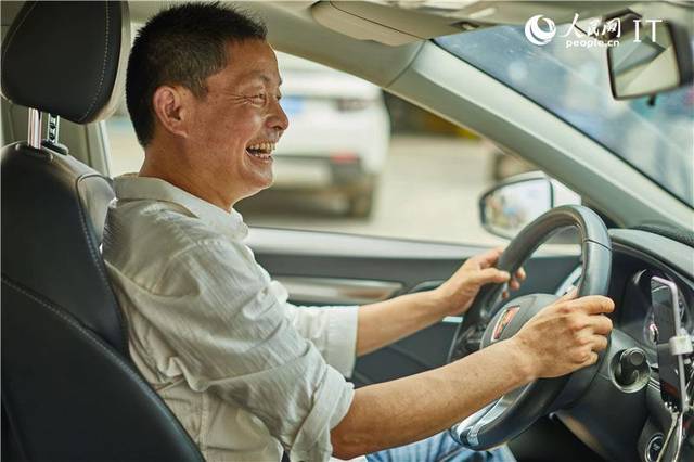 网约车司机柯师傅:乐观心态造就价值人生