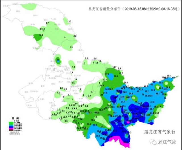 此刻,宝清县大雨还在下,挠力河水还在