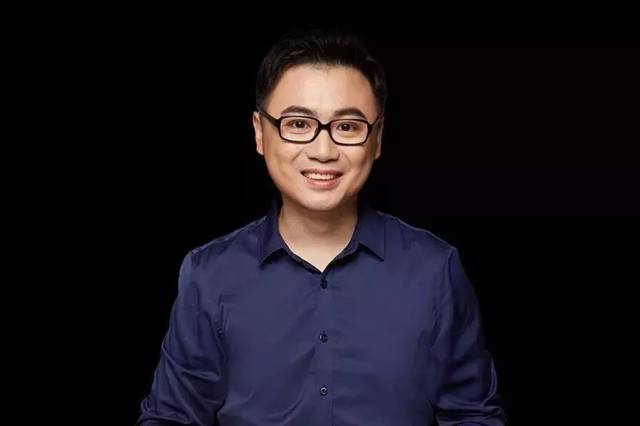 卢俊 知名房产kol,