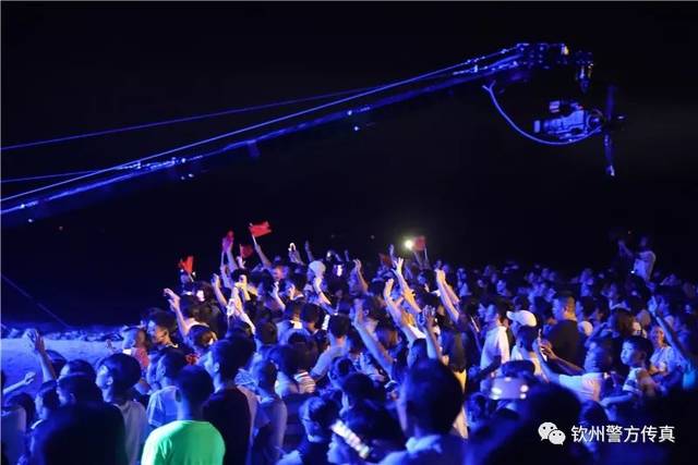 钦州三娘湾海豚音乐节的背后,总有一群人默默的付出
