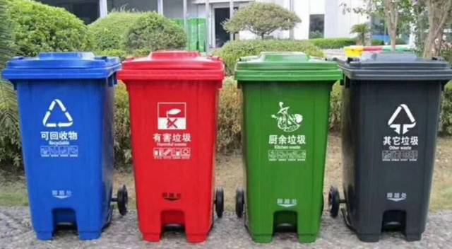 他们与中国美术学院共同为杭州打造的艺术垃圾桶!