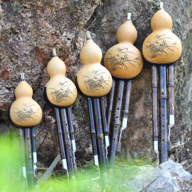 葫芦丝如何吹好低音3?