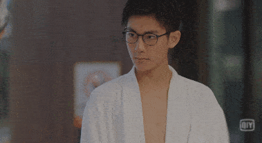 从《破冰行动》林小力到《小欢喜》林磊儿,18岁的他凭