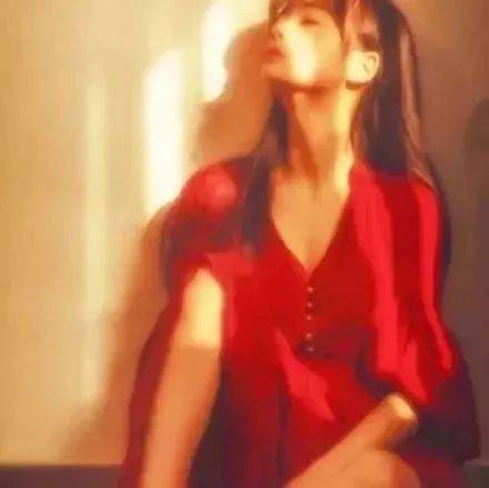 伯特小蜜蜂小巧又可爱,味道也很多,滋润度很ok,也非常清爽不油腻,适合