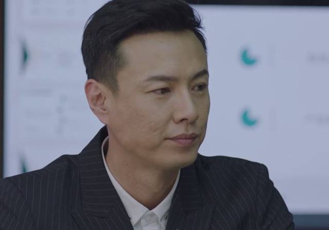 小欢喜:雷德蒙欺负童文洁,被小金打了一巴掌,网友:太
