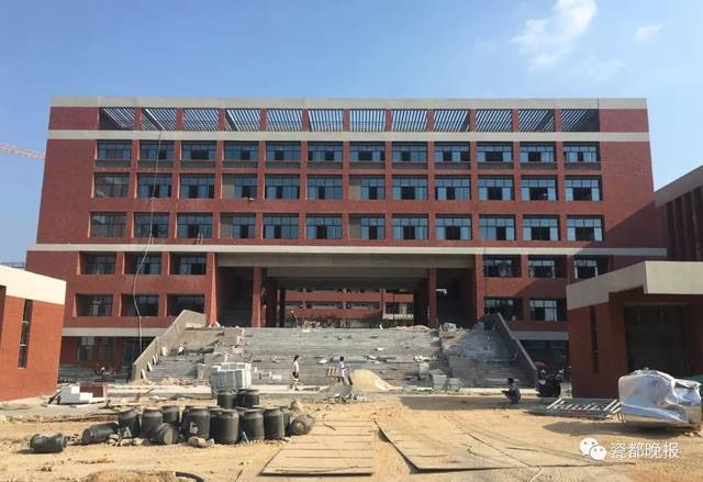 视频| 景德镇二中新校区正在建设!验收后,高中部将整体搬迁!