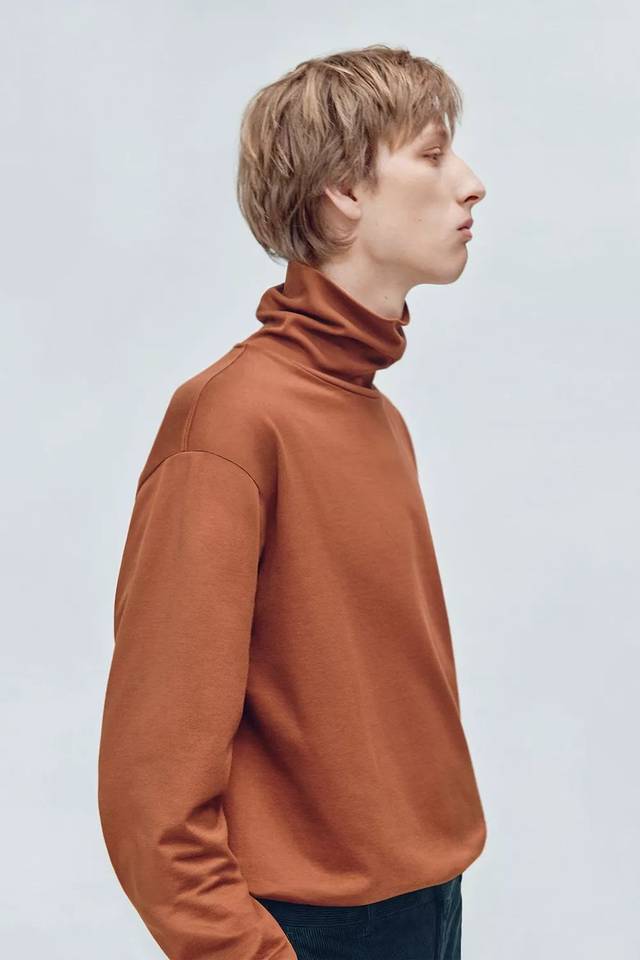 Supreme首波发售来袭 | 华人青年 x 德云五队P