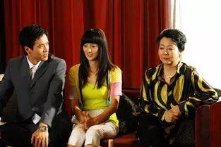 崩溃报警:亲哥哥强奸我!只因为.当代中国父母为