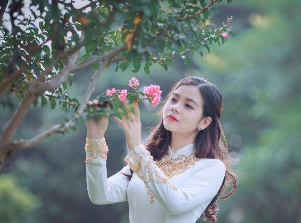 36岁妈妈洗碗险猝死:人到中年,女人要学会更加