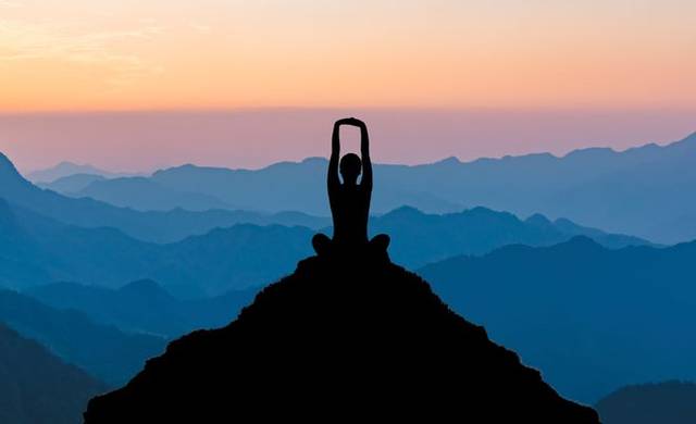 人到中年,为什么会发福长胖?