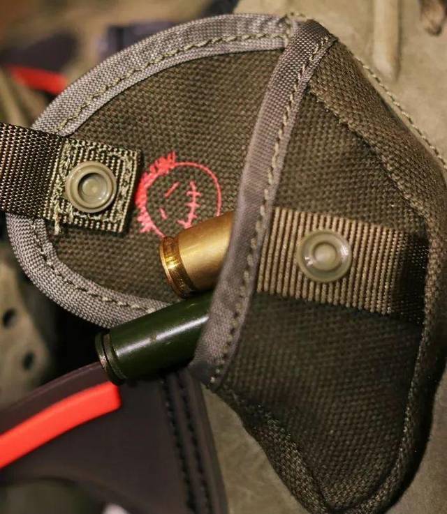 连晒劳力士拉仇恨,甚至还有暗号,周杰伦和潘玮