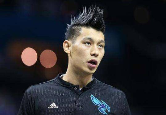 赤裸裸歧视?林书豪点评亚洲街球王赵强:不适合