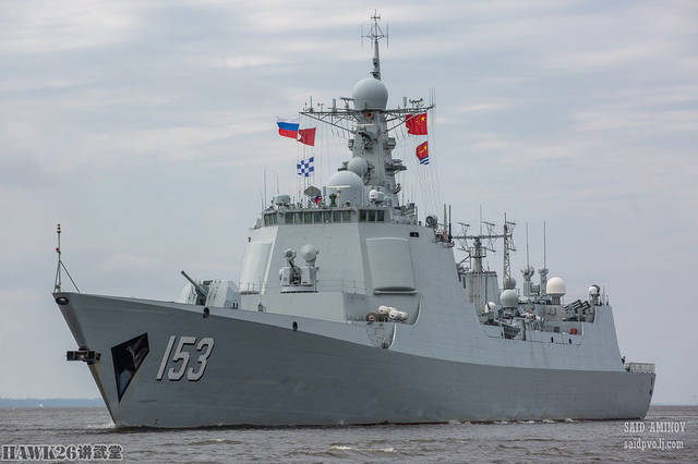 不久前,中国海军052c型"西安"号驱逐舰赴圣彼得堡,参加俄罗斯海军节阅