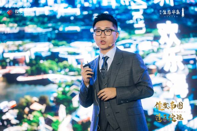 俊发集团副总裁李镇廷说,首先提升的是湾区重要门户建筑,海东运动