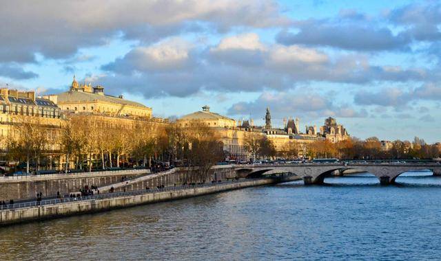 HL法国人才通行证计划、法国购房永久居留项