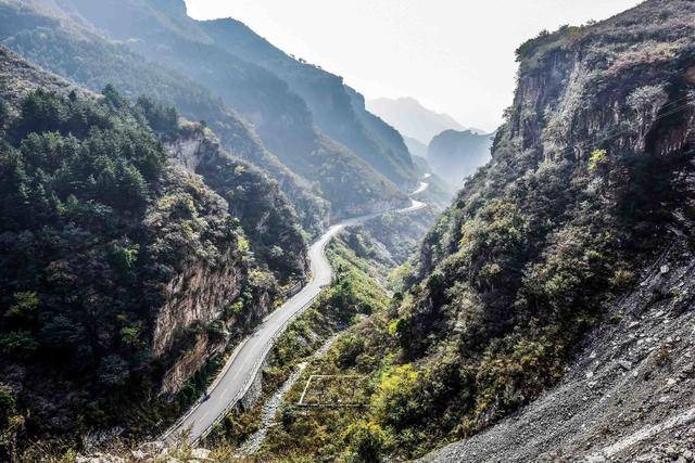 北京最美山区公路,惊险刺激,这才是真正的山路十八弯