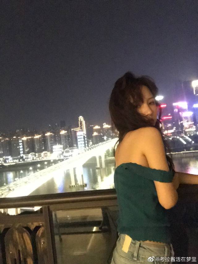 绝地女神之斗鱼女主播小布丁